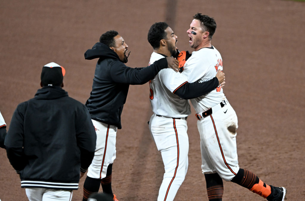 Late rally compensates for early silence in Orioles’ 4-3 walk-off win (updated)