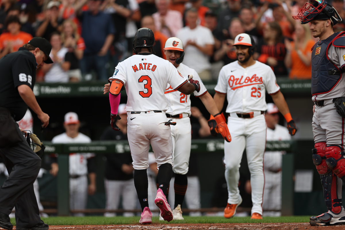 Suárez has scoreless start, Mateo mashes in return and Orioles win 4-0 for sixth shutout (updated)
