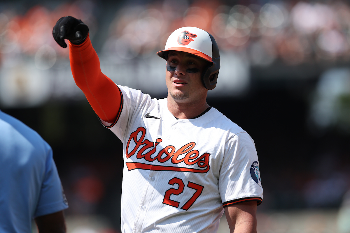 Orioles rely on six-run third and some defensive gems to defeat Padres 8-6 (updated)
