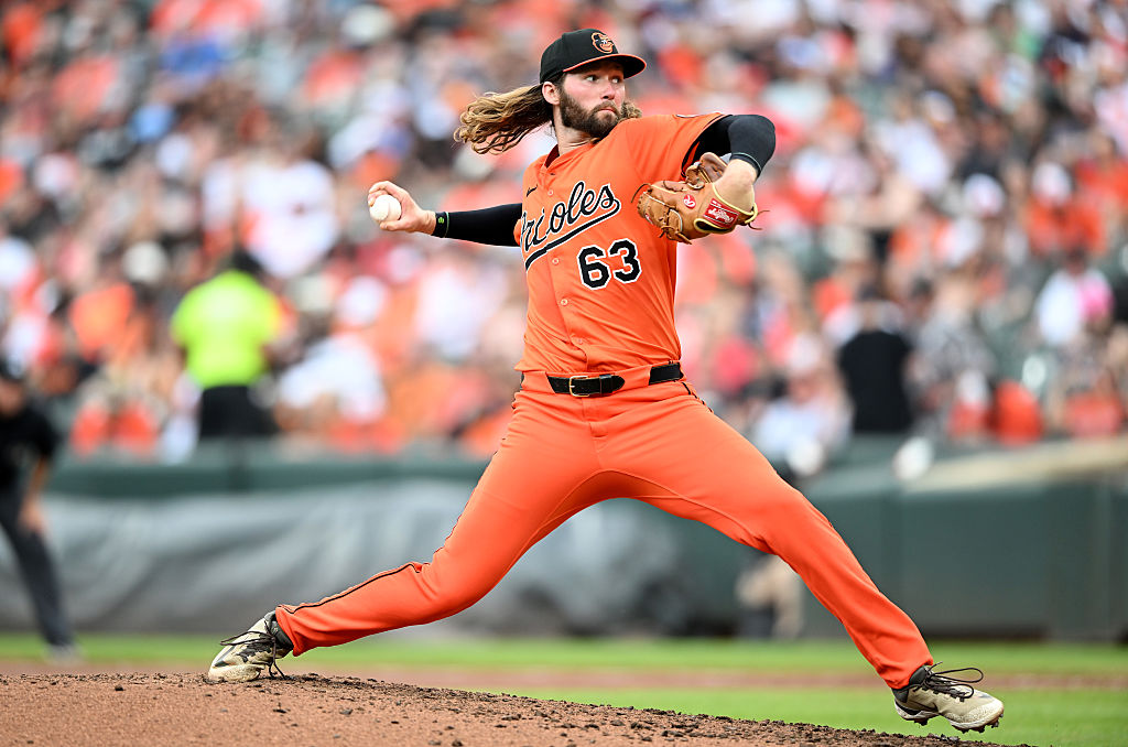 Orioles option Young and recall Strowd