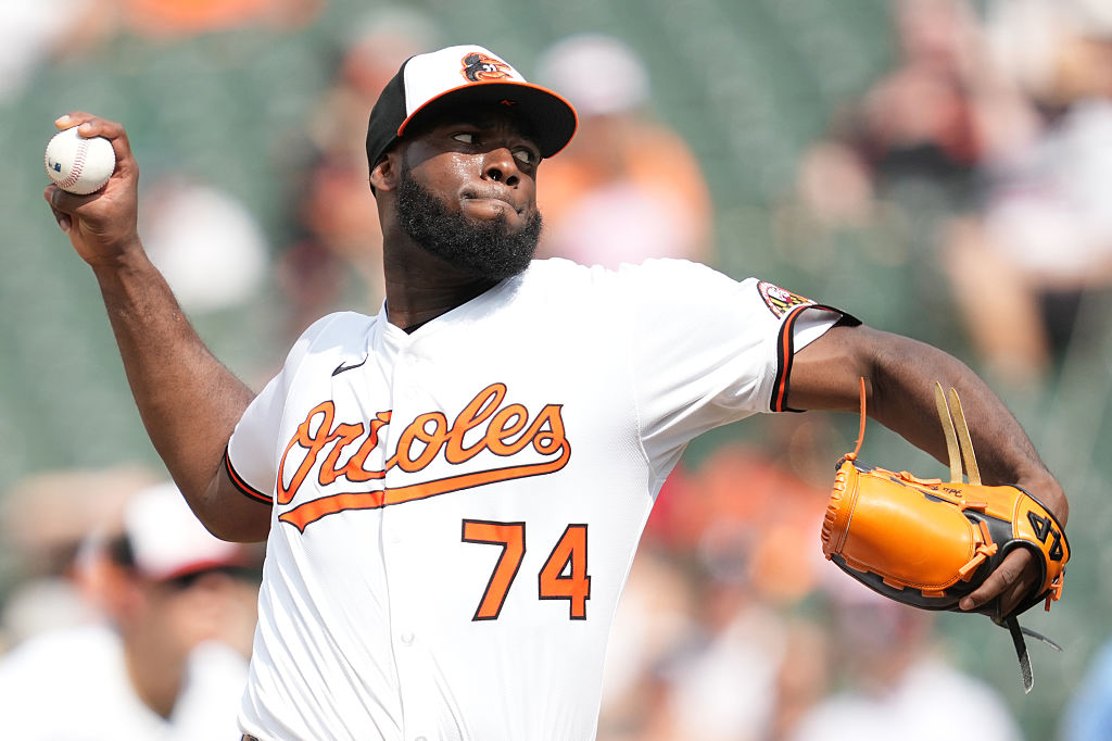 Bautista remains out indefinitely with swelling in shoulder (plus other pregame notes)