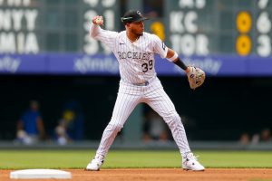 Orioles sign Thairo Estrada, notes and lineups before today’s game vs. Braves