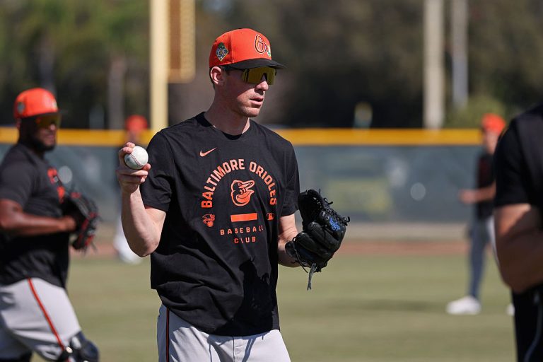 Bassitt throws first live batting practice session with Orioles
