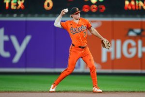 Updates on Holliday, Hiraldo and other injured Orioles