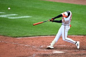 Cowser three-run homer gives Orioles 5-3 walk-off win in Game 1 (updated)