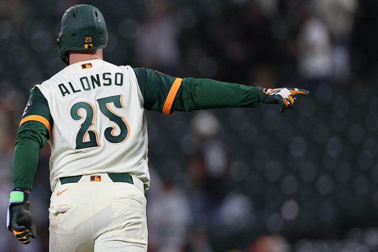 Orioles rally for five runs in ninth and win 6-5 on Alonso walk-off single