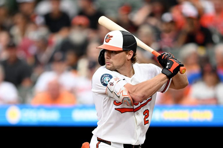 Henderson stays in leadoff spot tonight for Orioles