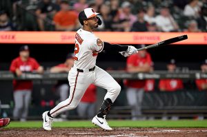Jackson’s pinch-hit double drives Orioles past Cubs 3-2