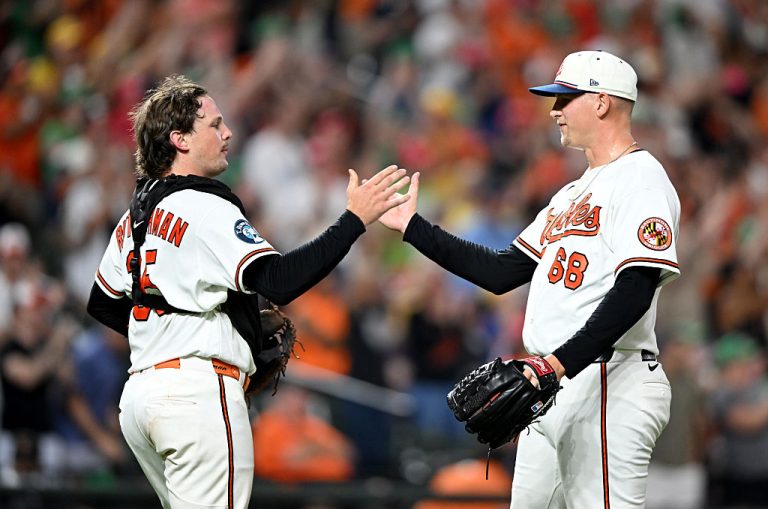 Teammates come to grips with losing friends to deadline trades