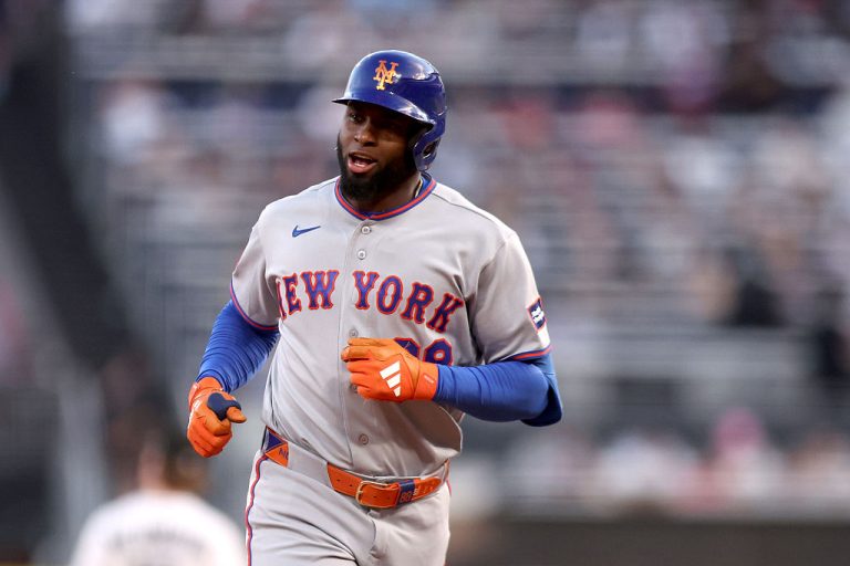 Orioles claim Luis Robert Jr., recall Cade Povich