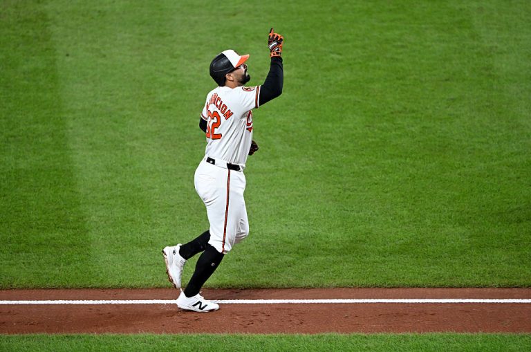 Orioles complete sweep and hope it’s enough to keep season alive (White Sox lose)